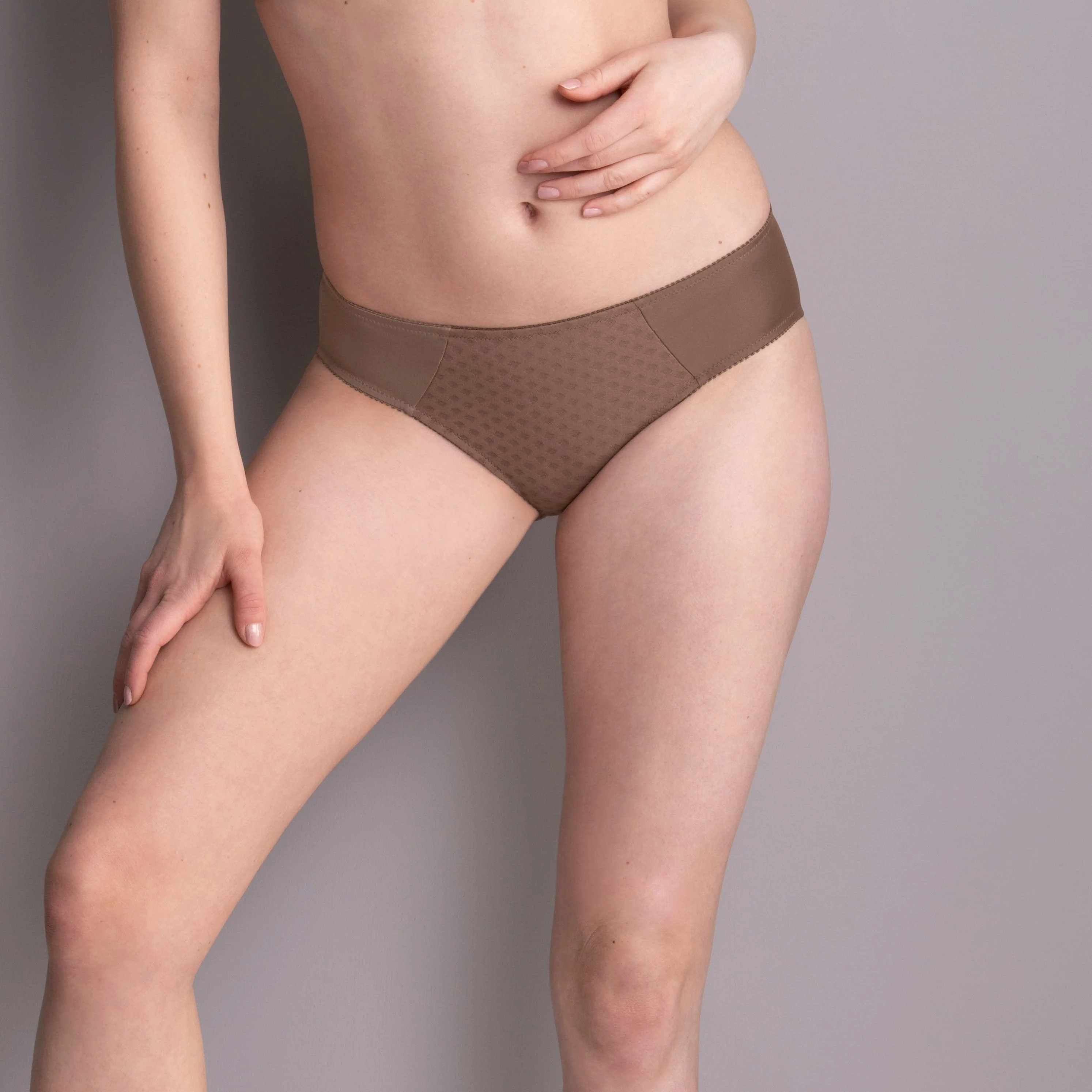 Lisa Taille Slip 1426 776 Truffle