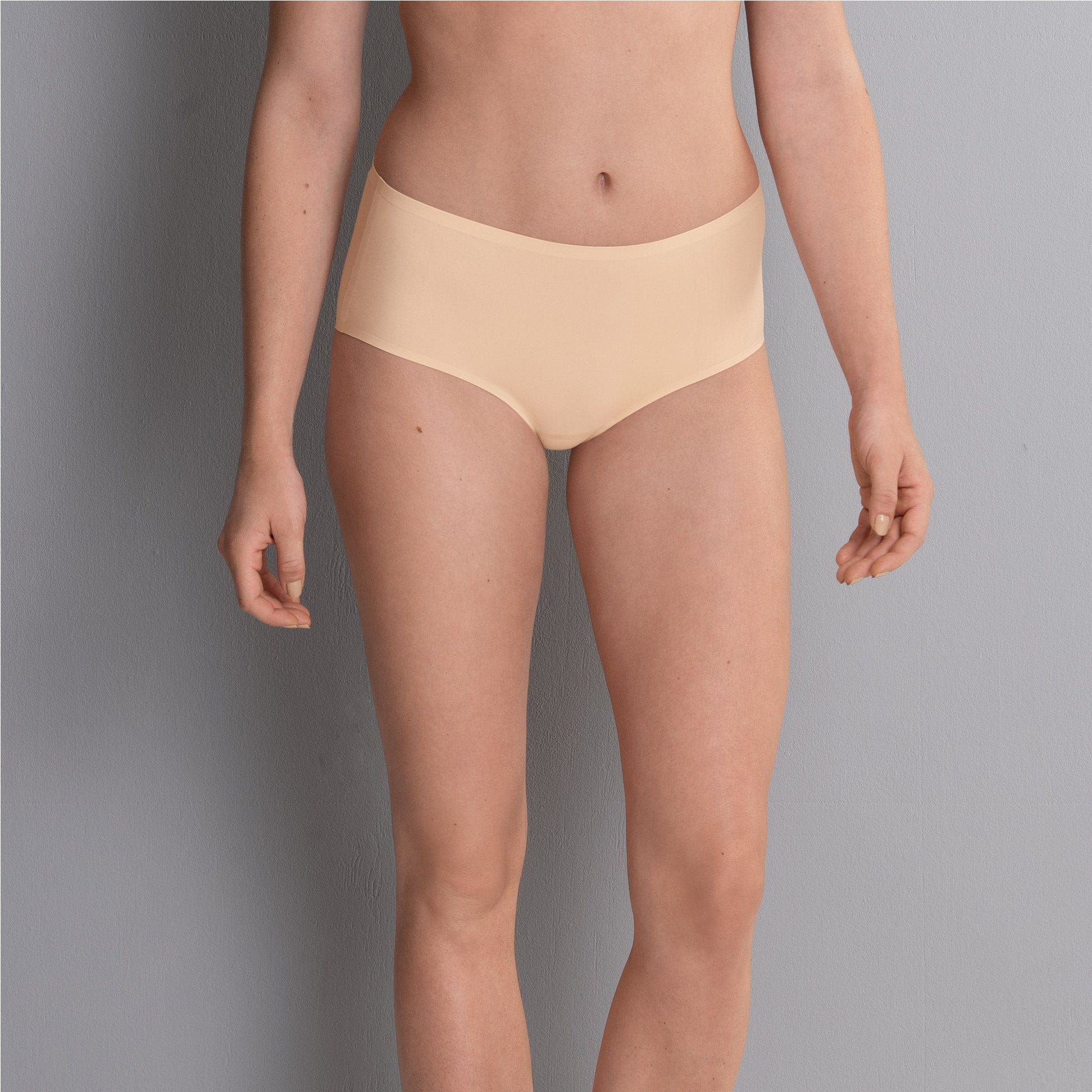 Essentials Taille Slip 1343 Desert