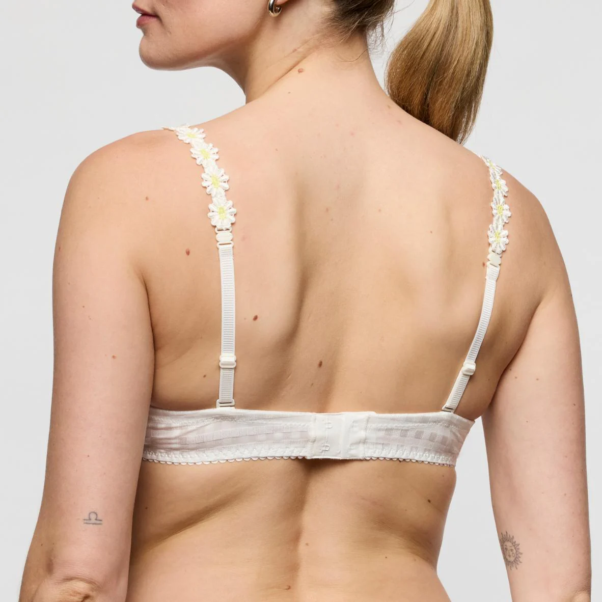 Avero Voorgevormde Balconette Bh 0100419 Ivory Petal - Image 3