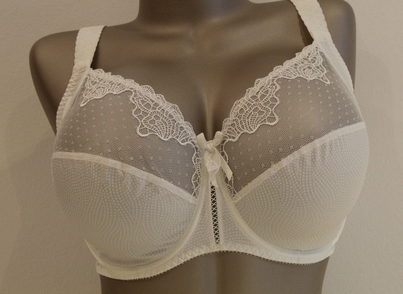 Erin Beugel bh 7148 NATUREL