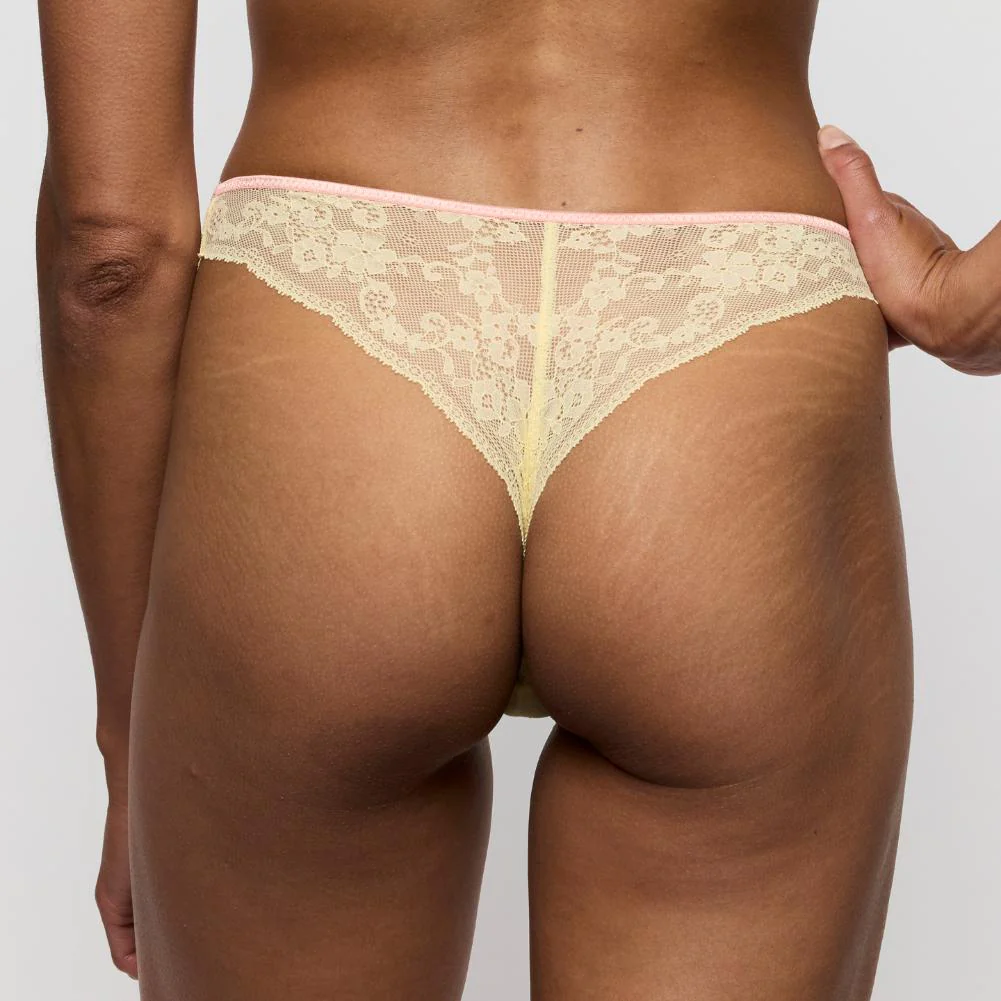 Lizelot String 0602890 French Vanilla - Image 3