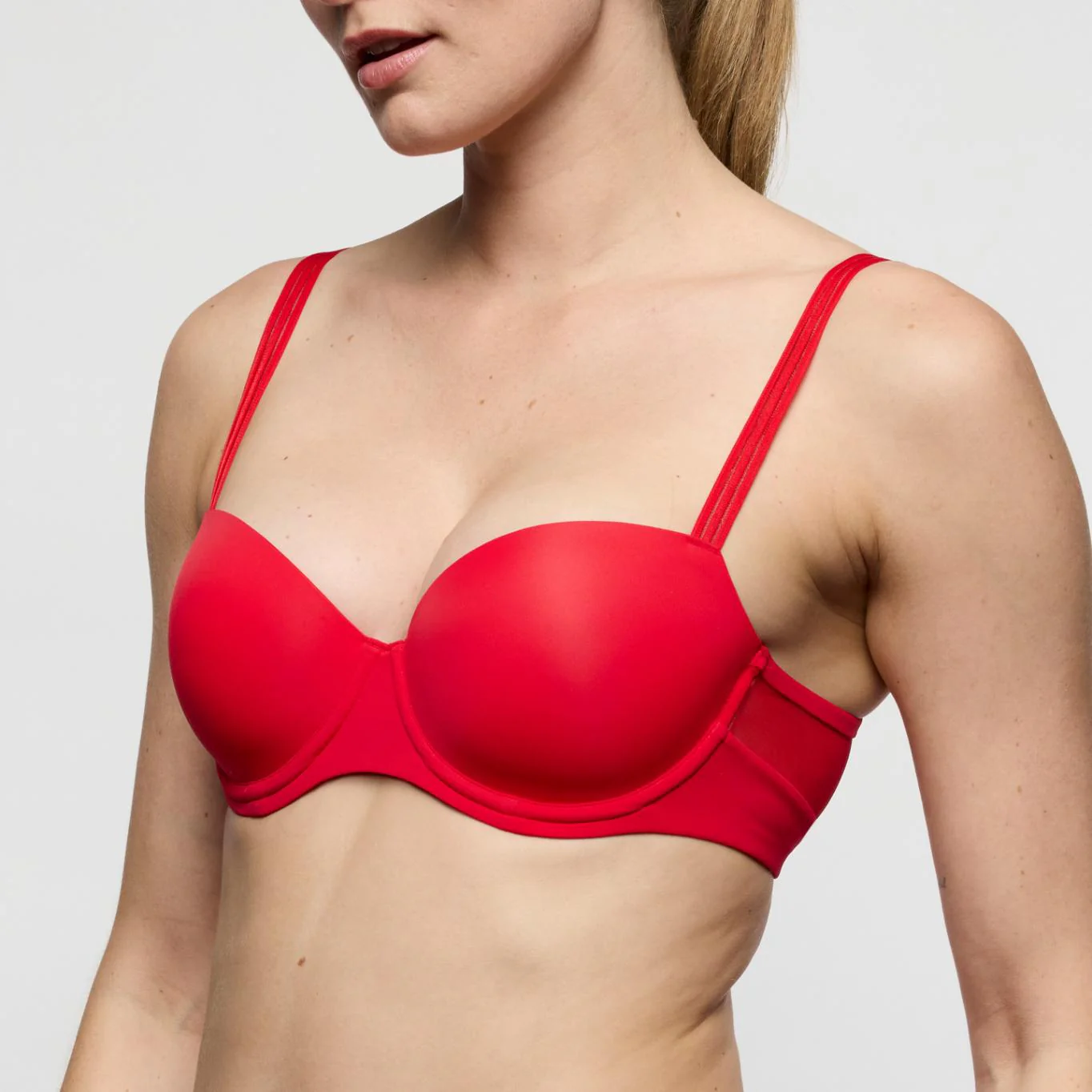Louie Voorgevormde Balconette Bh 0122099 True Red - Image 2