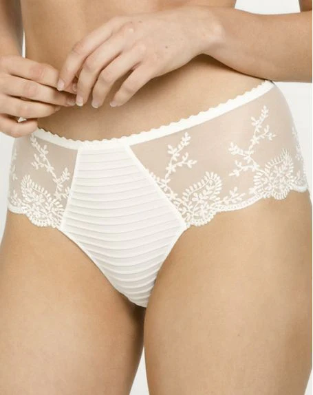 Elise Short 41940 419 IVOIRE