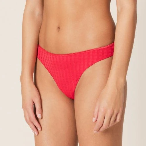 Avero String 0600410 Scarlet