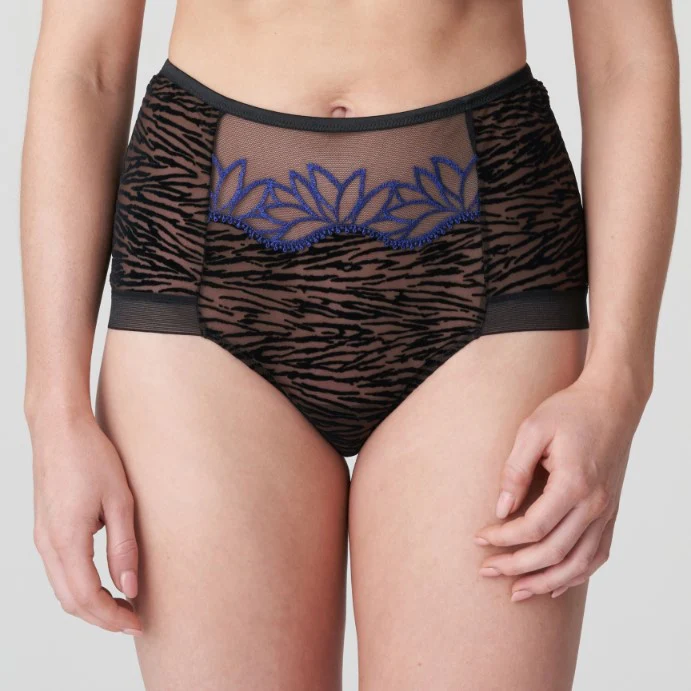 Cheyney Short 0563452 Sultry Black - Image 2