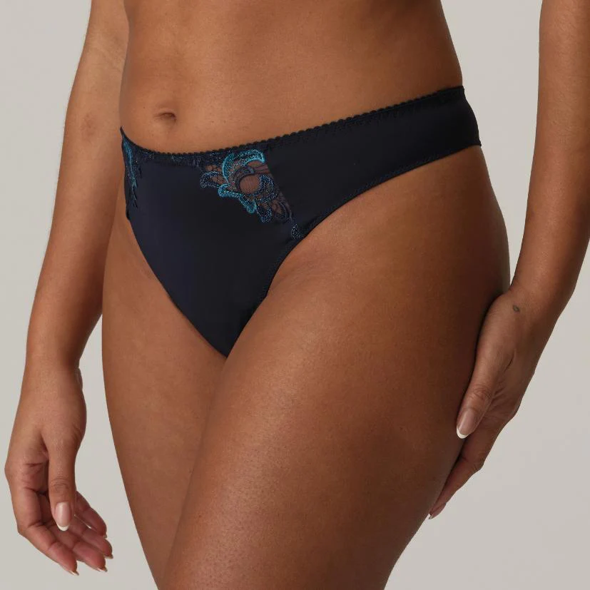 Deauville String 0661815 Velvet Blue