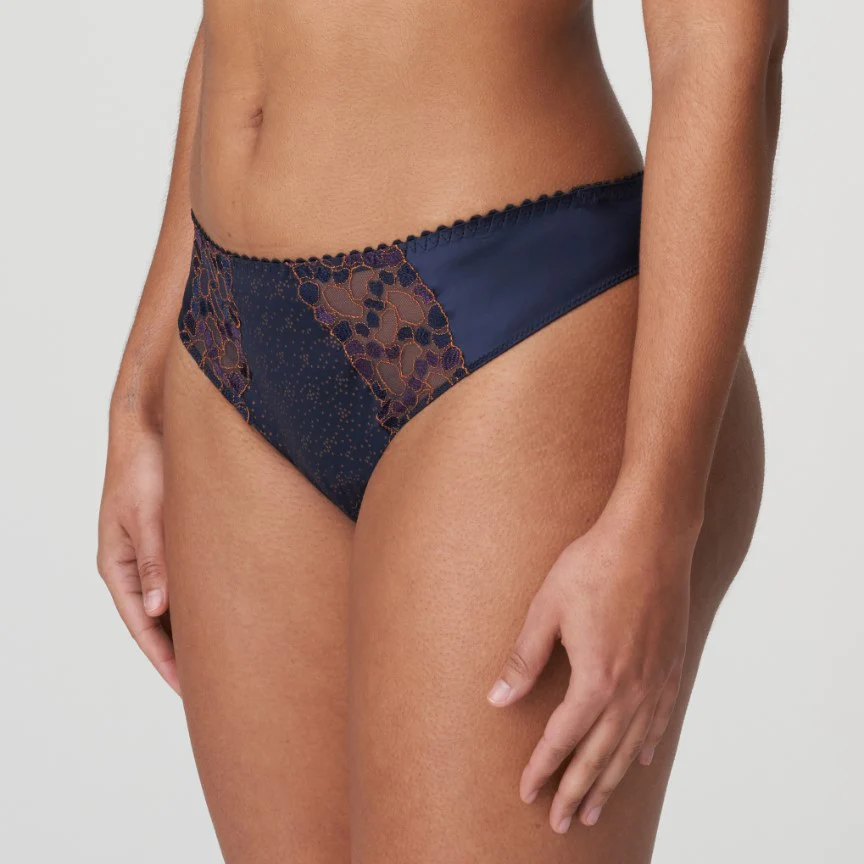 Hyde Park String 0663200 Velvet Blue