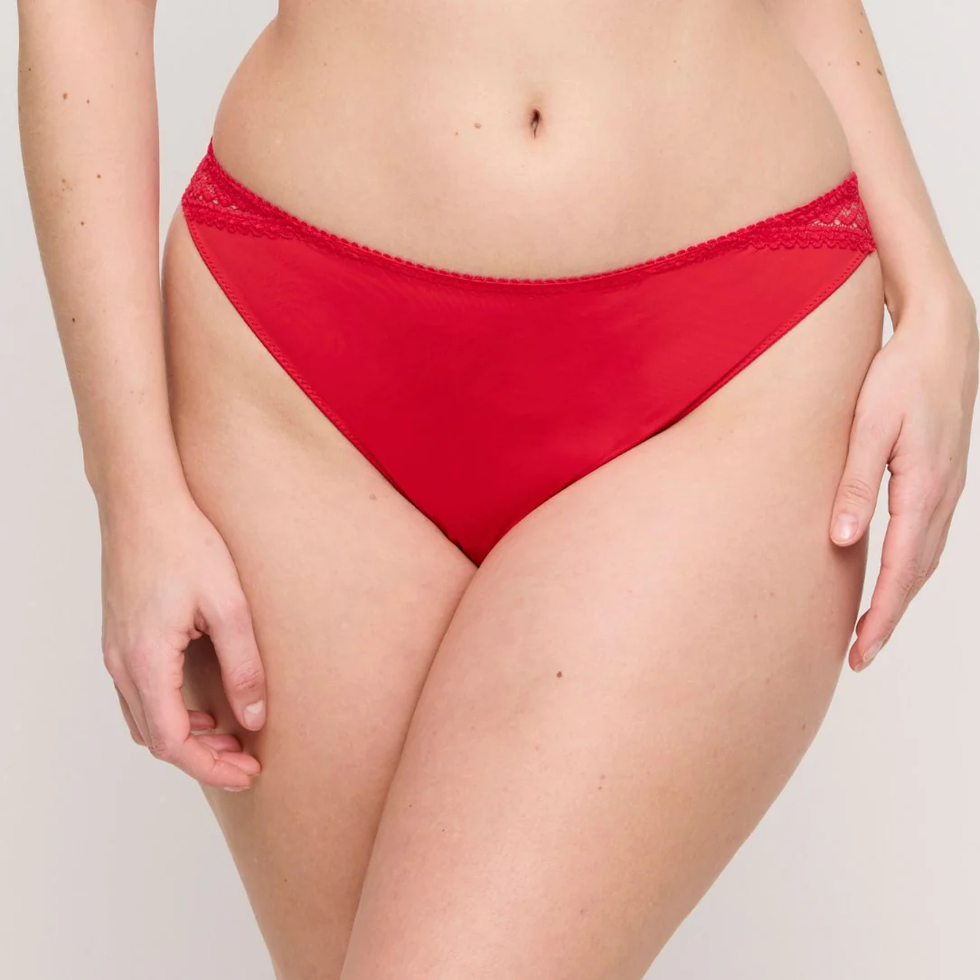 Montara String 0663380 True Red - Image 2