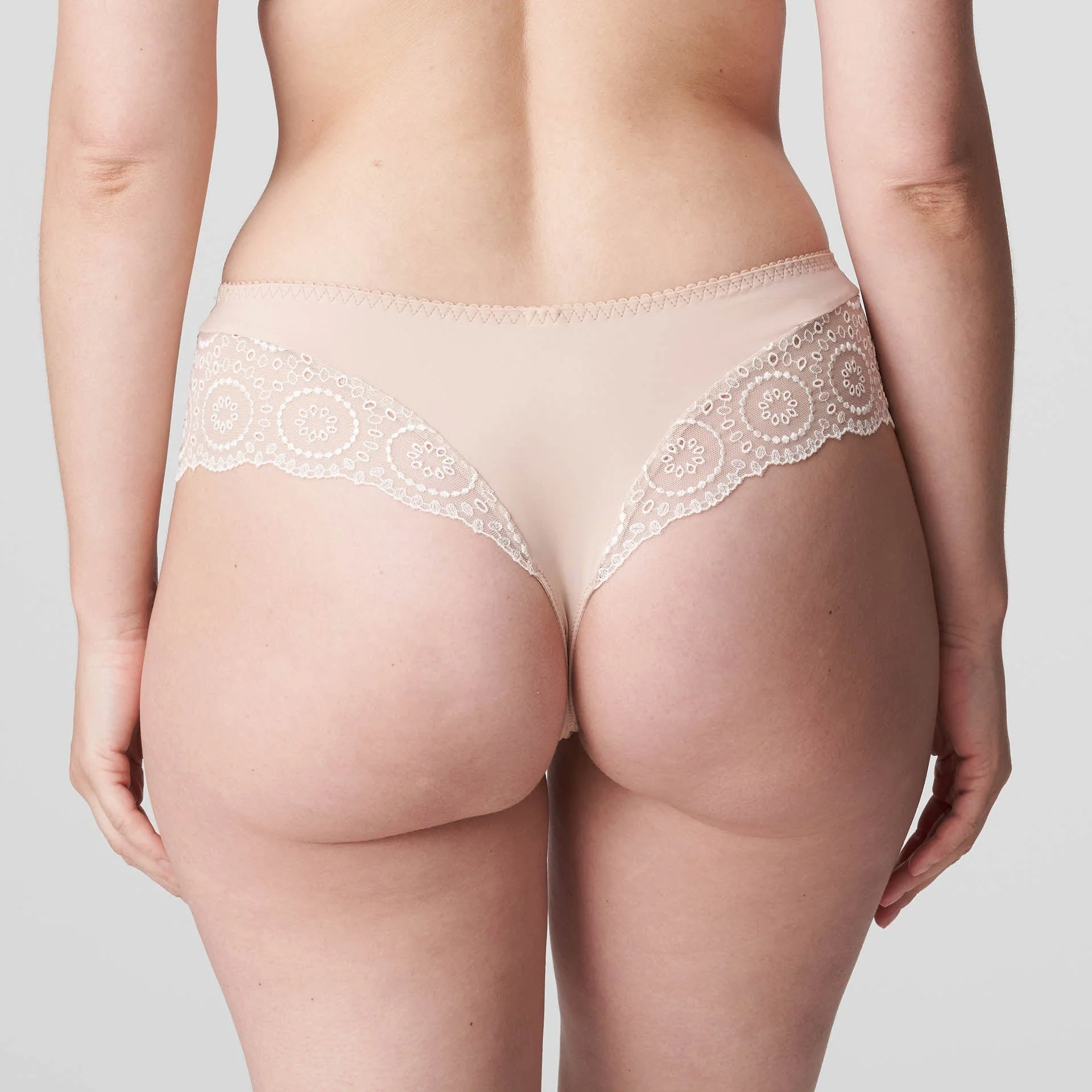 Osino Luxe String 0663311 Caffé Latte - Image 3