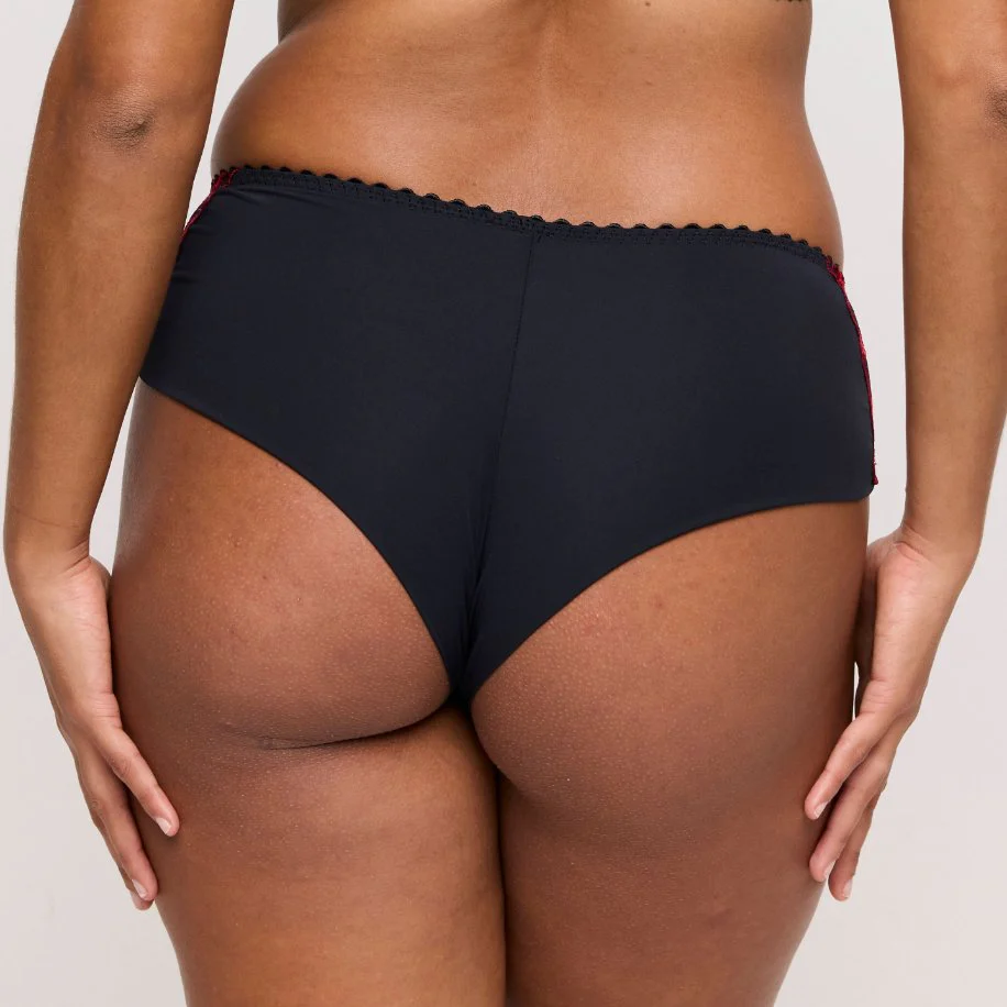 Springdale Luxe String 0663471 Black Rose - Image 3