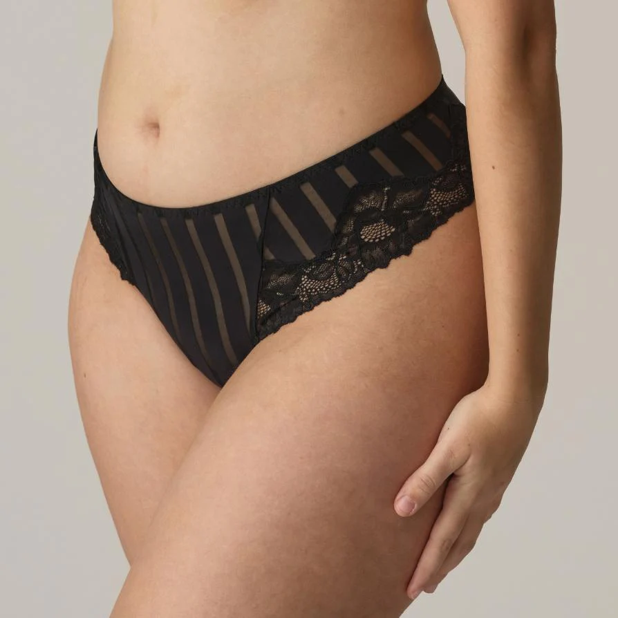 Maldives String 0642340 Zwart