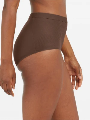 Thinstincts Shaper Slip 10251R Café au Lait